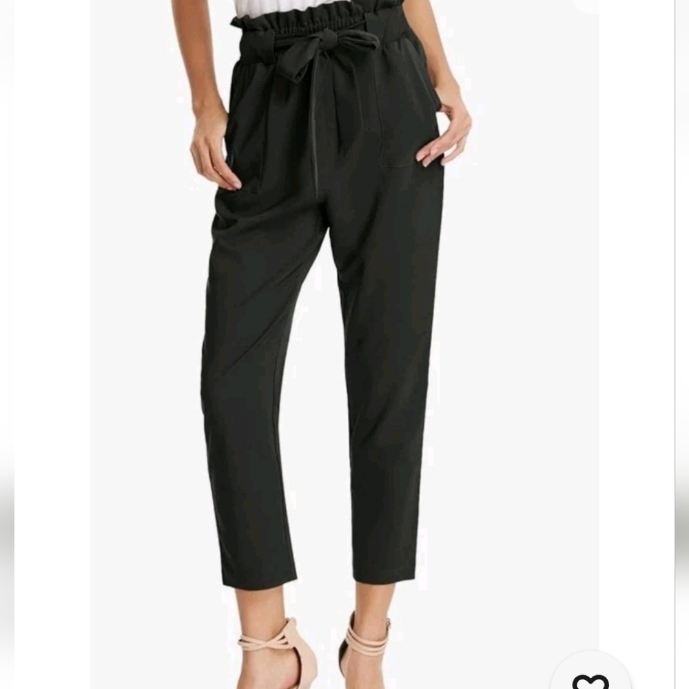 Women's High Waisted Paperbag Pants Tie Belt Pockets Slim Fit Size Medium EUC